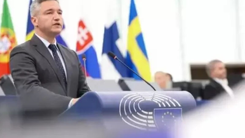 Скандал! Вигенин не е присъствал на унизителното за България заседание в Брюксел