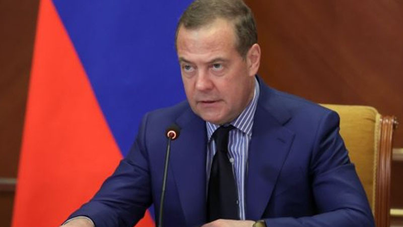 Дмитрий Медведев: Европейският съюз представлява "директна заплаха" за Русия