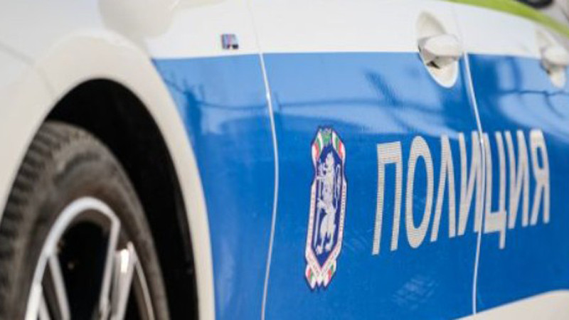 Молдовски крадци с техника за отключване на коли заловени в "Аспарухово"