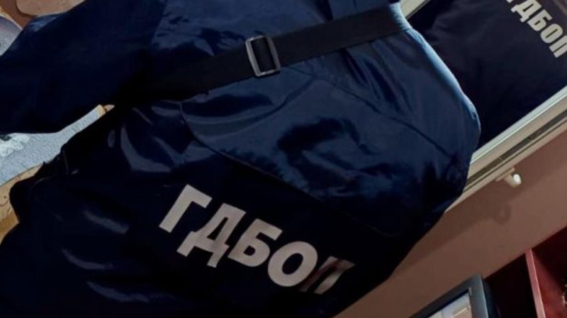 Разбиха ОПГ за данъчни измами над 5 млн.лв., има задържани във Варна и София