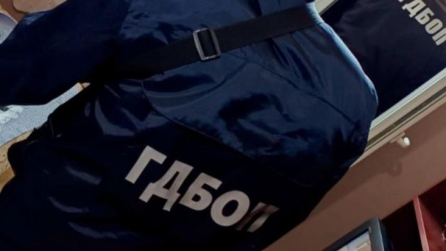 Разбиха ОПГ за данъчни измами над 5 млн.лв., има задържани във Варна и София