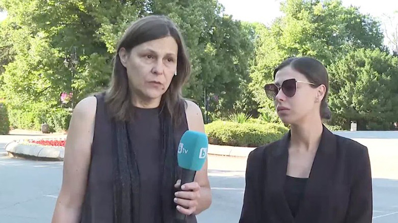 Майката на Явор: Търсел е помощ. Защо блъскаха главата му?