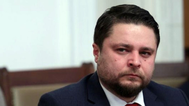 Листопадът в АПС продължава! И Мюмюн Мюмюн напусна групата на Доган