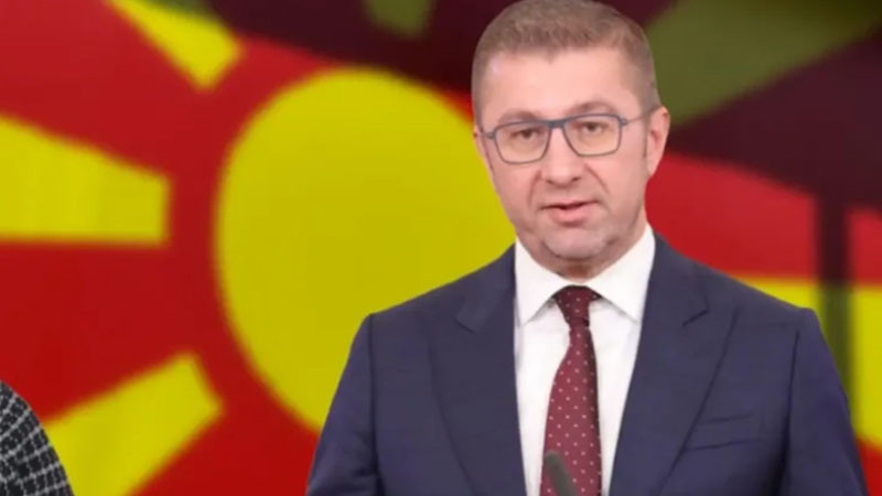 Мицкоски: Талибански заличиха „македонските език и идентичност“ от доклада на Томас Вайц