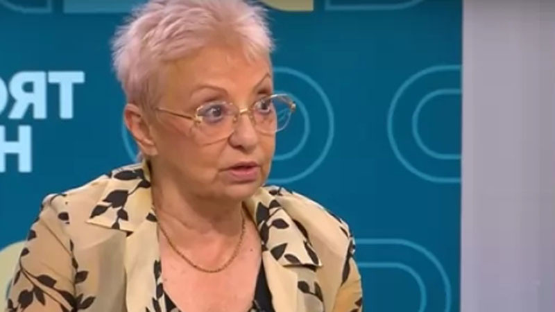 Диана Дамянова: Политическият "панаир" ще бъде непрекъснат до 1 януари 2026 г.