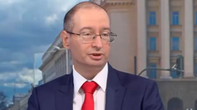 Димитър Чобанов, икономист: До няколко години вероятно ще се разплащаме с дигитално евро