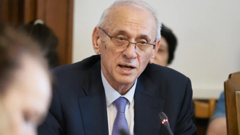 Силви Кирилов: До края на годината очакваме да пристигнат още два медицински хеликоптера
