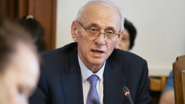 Силви Кирилов: До края на годината очакваме да пристигнат още два медицински хеликоптера