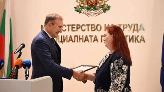 Министър Гуцанов към екипите на АКСУ и АСП за разкритите незаконни домове: Вие сте тихите герои