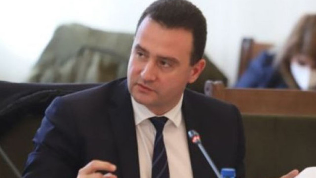 Станков: Финансовите институции вече ни дават 8 пъти по-голям ресурс за Вертикалния газов коридор