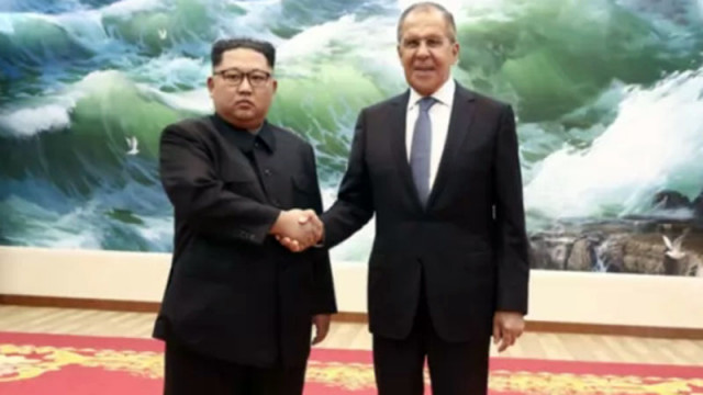 Москва и Пхенян се врекоха в непобедимо братство, Лавров изтъкна ролята на корейските бойци в Курск