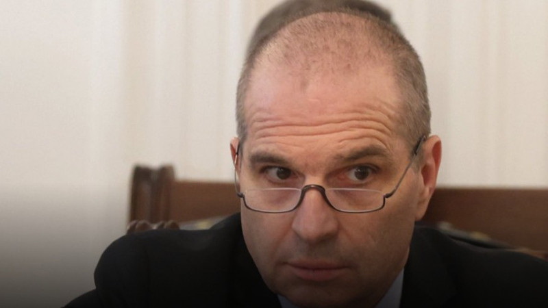 Караджов: Няма ги вратичките, с които да бъде излъгана системата за обучение на шофьори