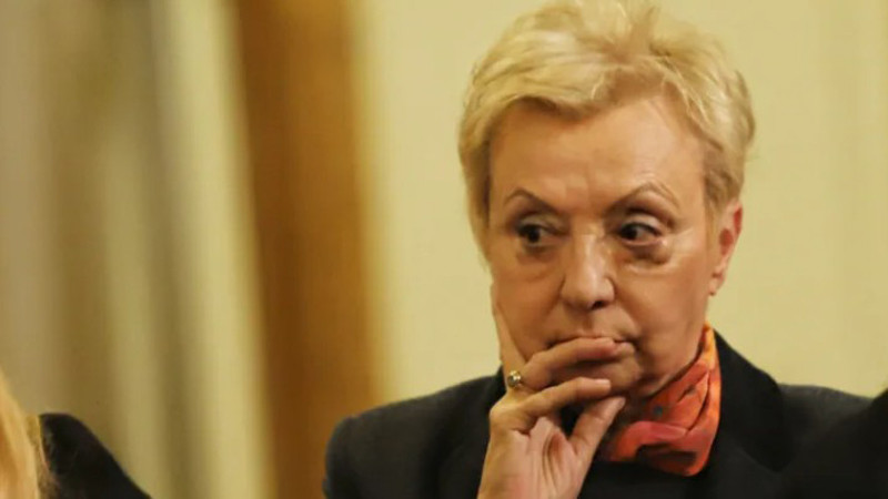 Диана Дамянова: Лена Бориславова командори всички в ПП, тя е главата на корупционната операция