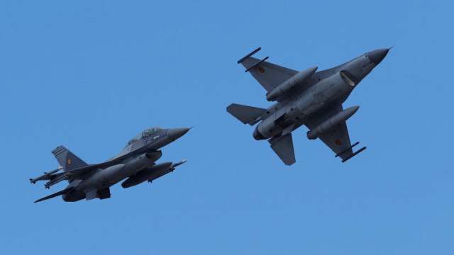 САЩ и България започнаха съвместно учение с F-16 "Тракийска звезда 25"