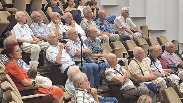 В Община Варна се проведе публично обсъждане за номинациите за „Почетен гражданин на Варна“