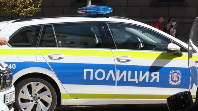 Задържаха изверга, влачил куче с колата си в Банско