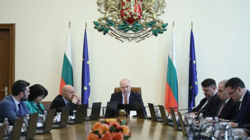 Министерски съвет започна процедура за закупуването на летатална техника