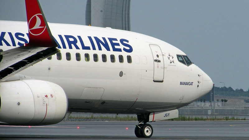 Turkish Airlines забраняват преносими смарт устройства с несменяеми литиеви батерии на борда