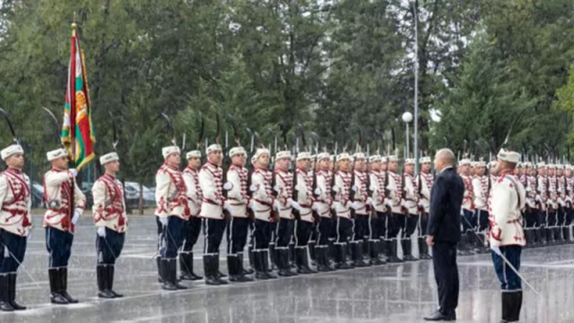 Радев: Националната гвардейска част е символ на чест, дълг, достойнство, етика и истинско родолюбие