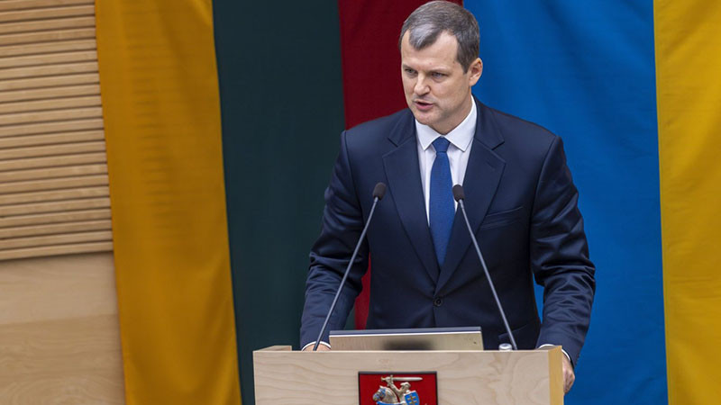 Правителството на Литва подаде оставка след решението на премиера да се оттегли от поста си