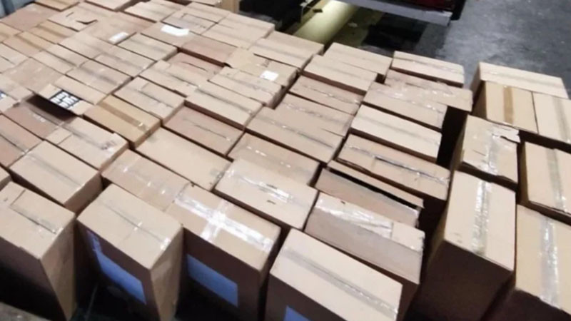 Хванаха цигари, бутилки с газ и хладилен агент за над 150 000 лева на МП Капитан Андреево