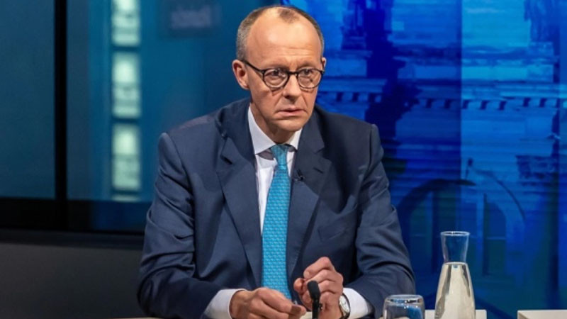 Повечето германци са недоволни от правителството на Мерц