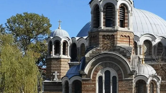 Чудотворната икона Света Богородица от Света гора гостува в София