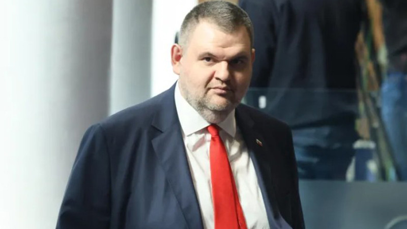 Пеевски: Разграбването на държавните имоти и собственост трябва да спре