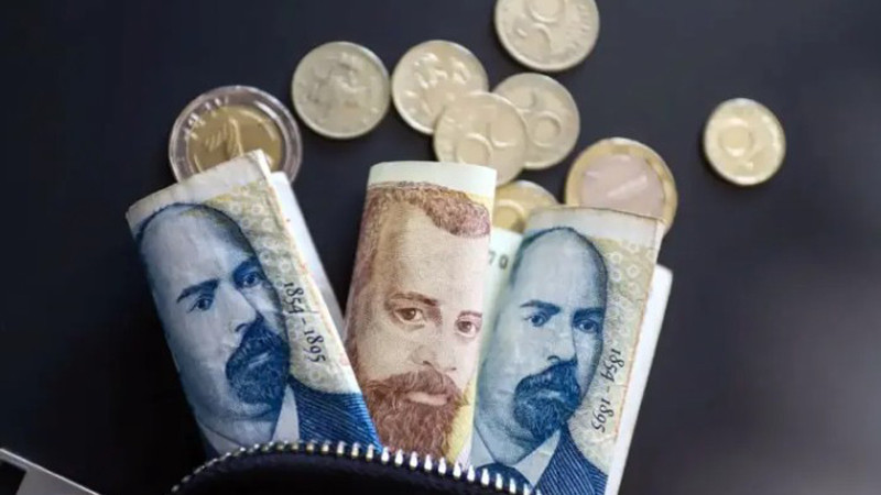 НСИ: Брутният вътрешен продукт нараства с 3.1% за второто тримесечие
