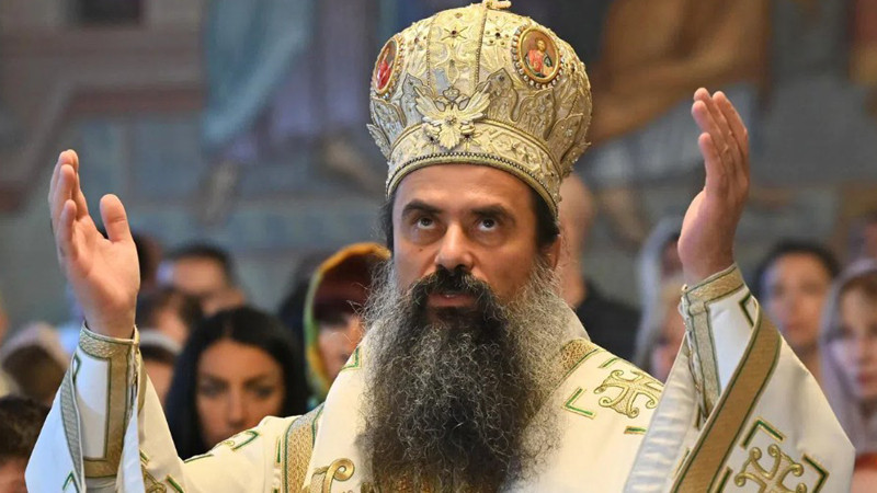 Патриарх Даниил беше посрещнат тържествено в Кюстендил