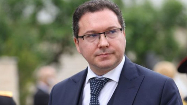 Даниел Митов за запалените цистерни: Няма опасност за населението