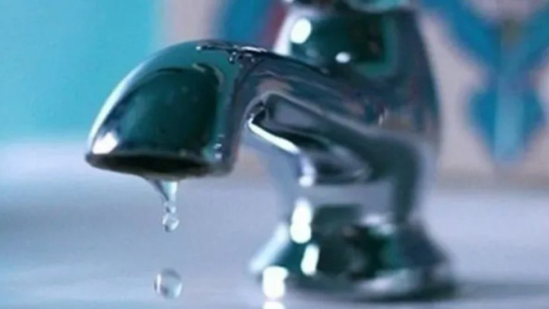 МРРБ: 250 000 българи без достъп до вода, за месец - нови 87 000