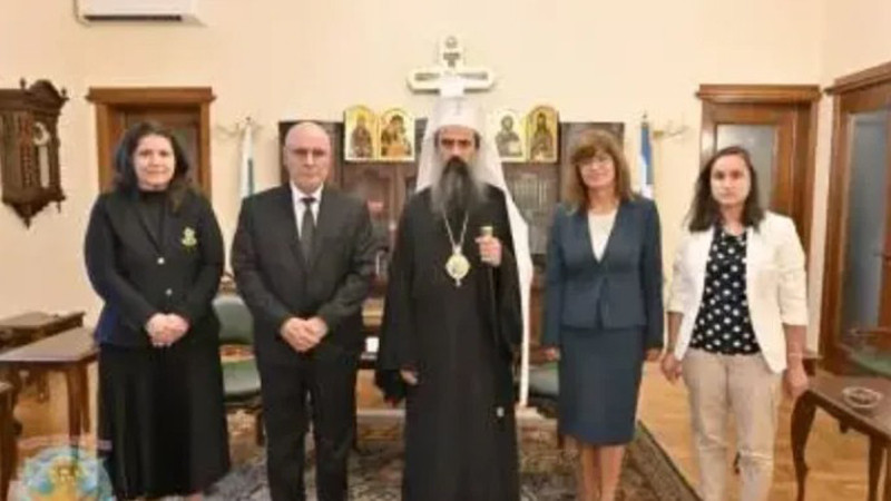 Патриарх Даниил се срещна с управителя на БНБ Димитър Радев