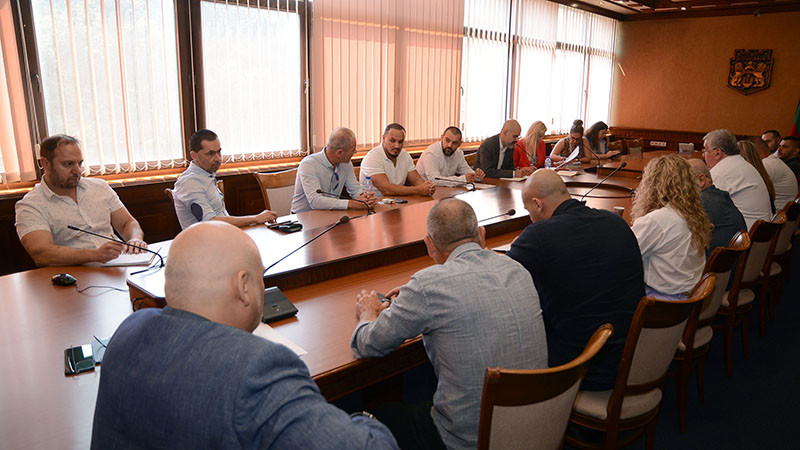 Срещи за бъдещето на ФК „Спартак 1918“ се проведоха в Община Варна