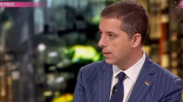 Външният министър на Сърбия осъди недопускането на „Сръбска листа“ до местните избори в Косово