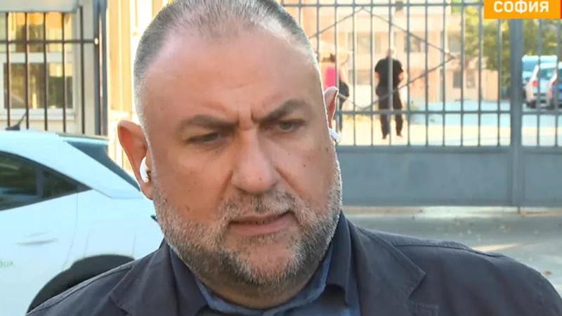 Защитата на Никола Николов: Паскал има сериозни здравословни проблеми