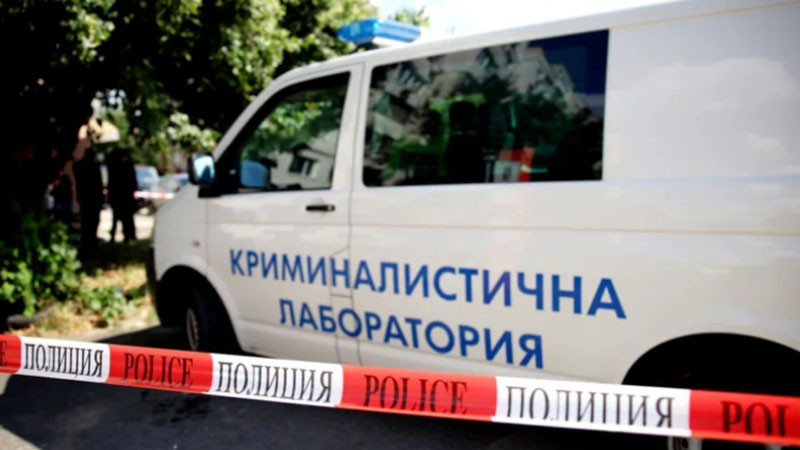Мъж удуши съседа си в село Тръстеник