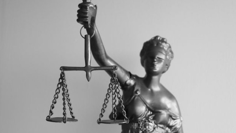 Месец след грабеж: 33-годишен варненец предаден на съд
