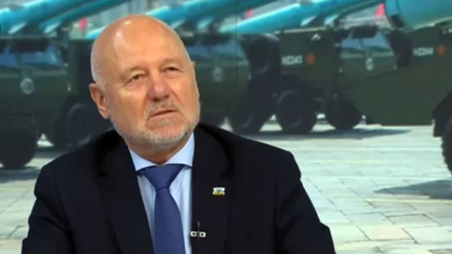 Тагарев: Китай се позиционира като лидер на антидемократичния свят