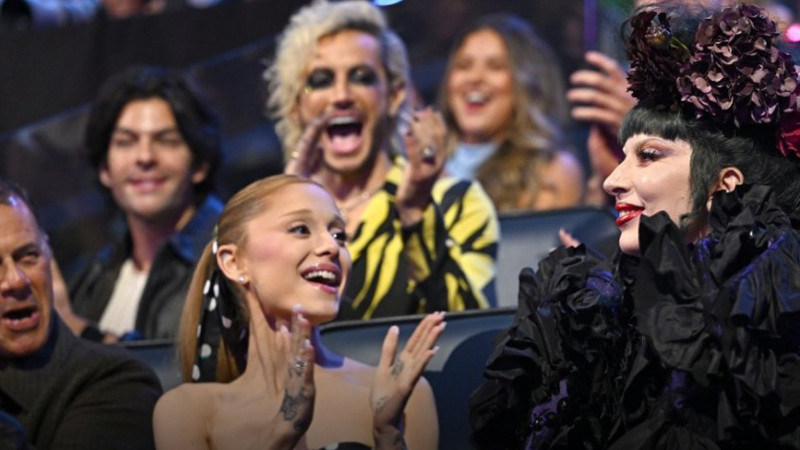 Ариана Гранде и Лейди Гага доминираха на музикалните награди на MTV