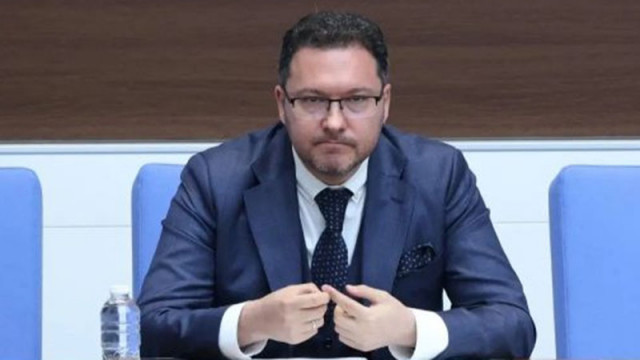 Даниел Митов: 21 служители на МВР са уволнени за корупция