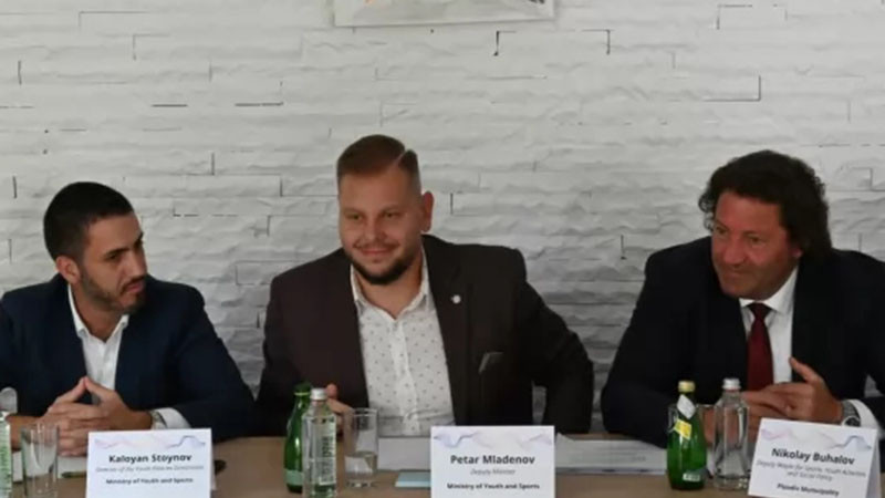 Зам.-министър Петър Младенов: Ангажиментът към развитието на младите хора е наш приоритет