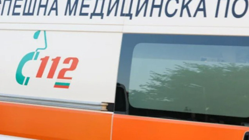 29-годишен с нерегистриран макси скутер е с опасност за живота в болница в Бургас