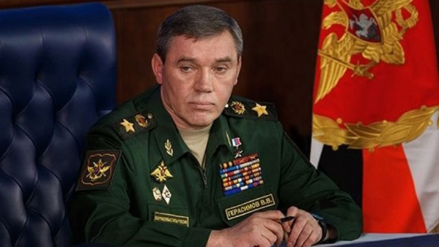 Герасимов отчете положението на фронта: Настъпваме на всички направления