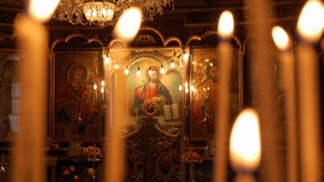 Църквата почита светите мъченици Трофим, Саватий и Доримедонт