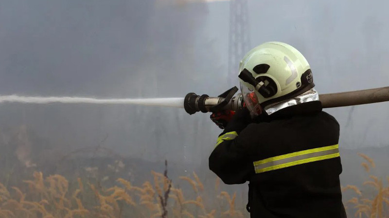 131 пожара са потушени в страната през последното денонощие