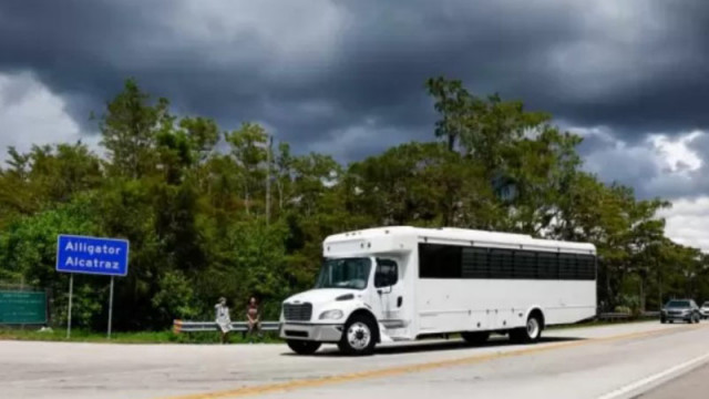 Над 800 затворници изчезнаха мистериозно от любимия на Тръмп "Алигатор Алкатраз"