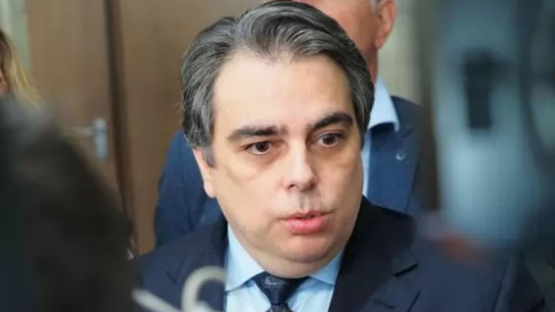 Асен Василев: Не планираме нов вот на недоверие към кабинета, следваща битка ще е за бюджета
