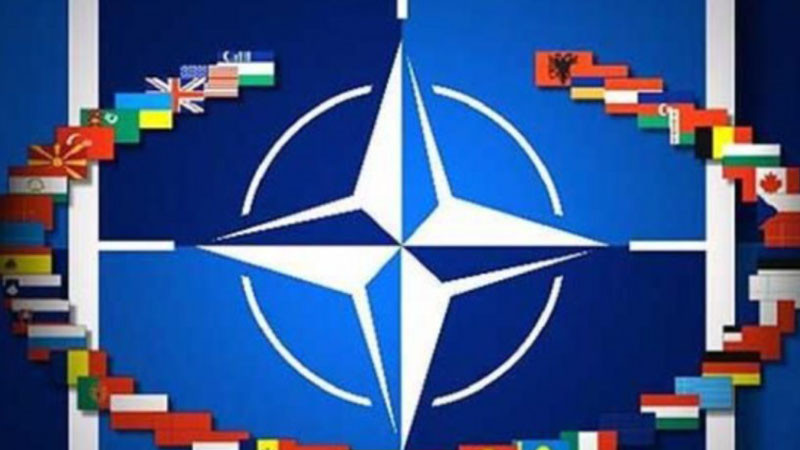 НАТО се събира във вторник заради руските изтребители над Естония
