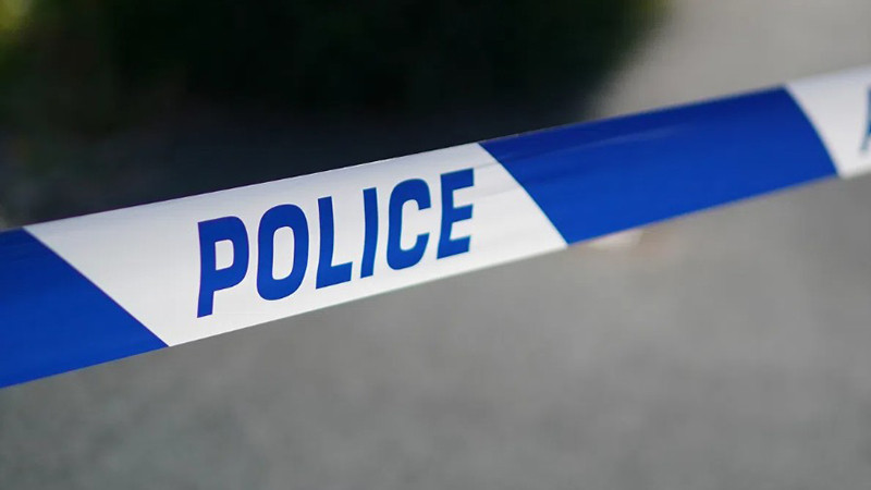 Изоставен куфар вдигна на крак полицията в Бургас